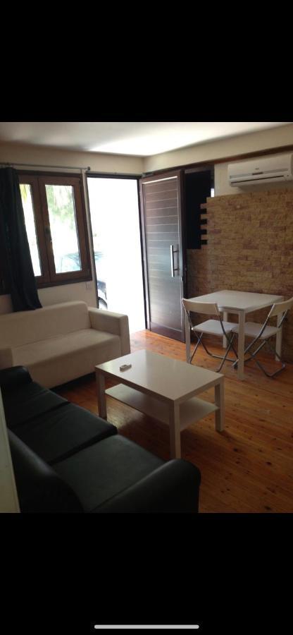 Nicosia Central Suites Apartments Exterior photo